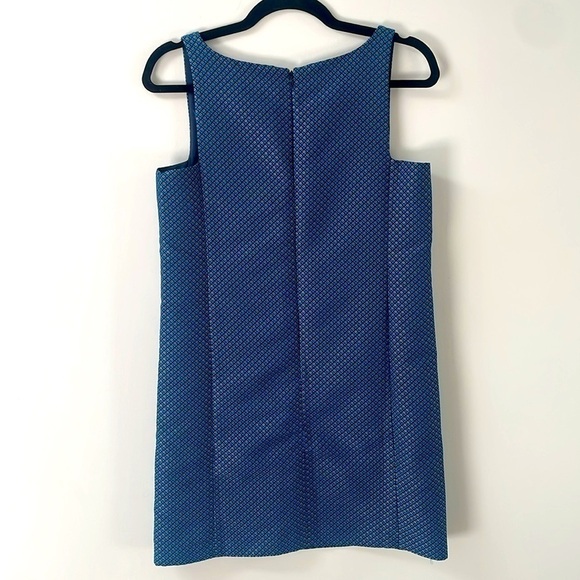 NWOT Club Monaco Blue white Dotted Jacquard Shift Dress sleeveless v neck SZ 0 - Picture 4 of 13